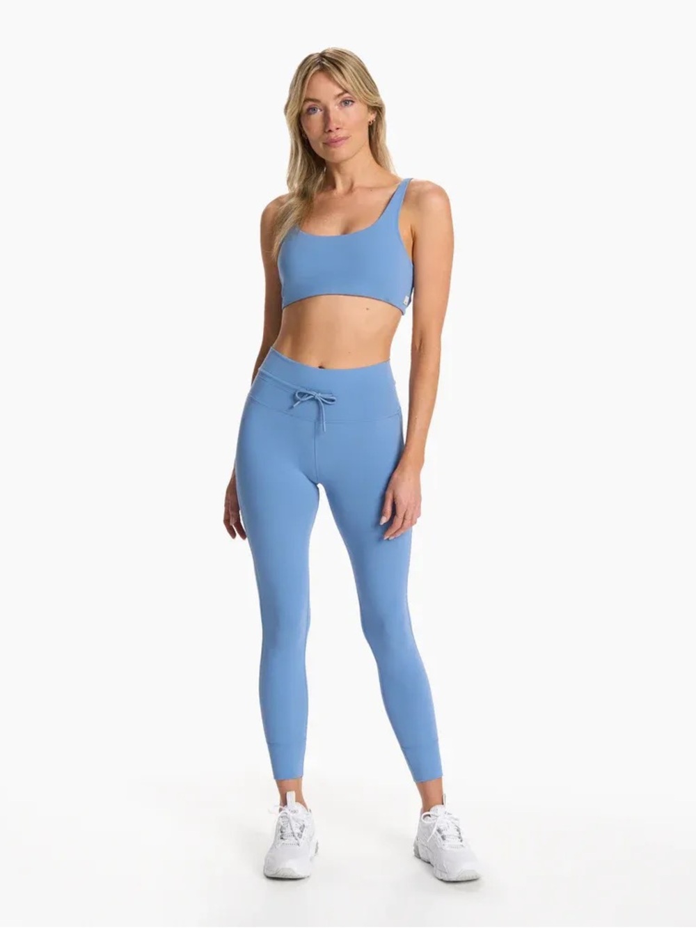 Vuori women’s Blue leggings cropped top set
